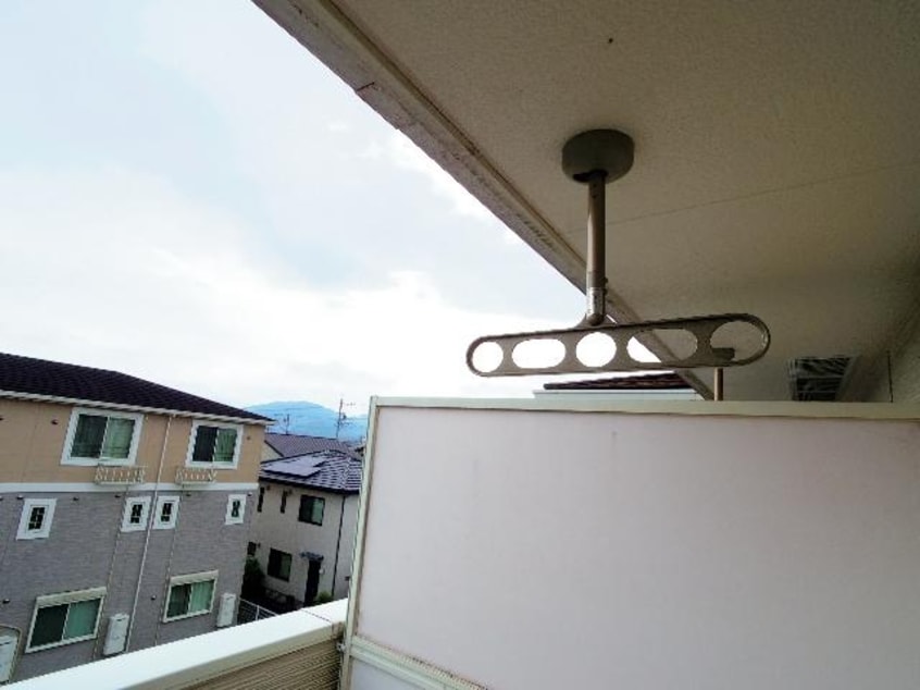  東海道本線/静岡駅 バス27分松富下車:停歩2分 2階 築11年