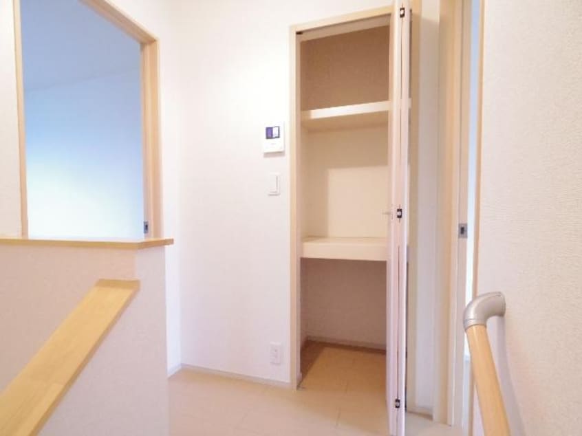  東海道本線/静岡駅 バス27分松富下車:停歩2分 2階 築11年