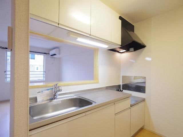  東海道本線/静岡駅 バス27分松富下車:停歩2分 2階 築11年