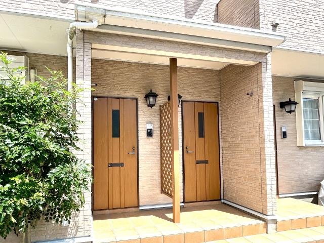  東海道本線/静岡駅 バス33分県工業技術研究所下車:停歩3分 2階 築16年