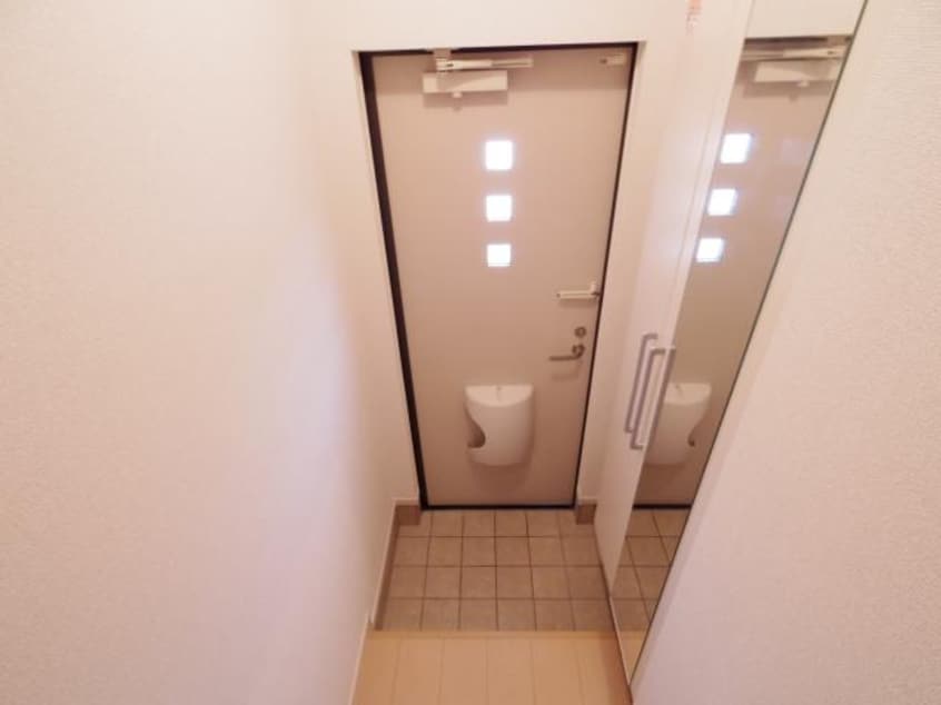  東海道本線/静岡駅 バス26分静岡西高校下車:停歩6分 2階 築12年