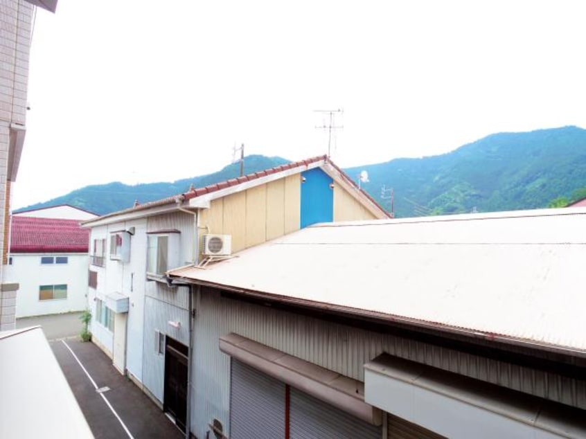  東海道本線/静岡駅 バス26分静岡西高校下車:停歩6分 2階 築12年