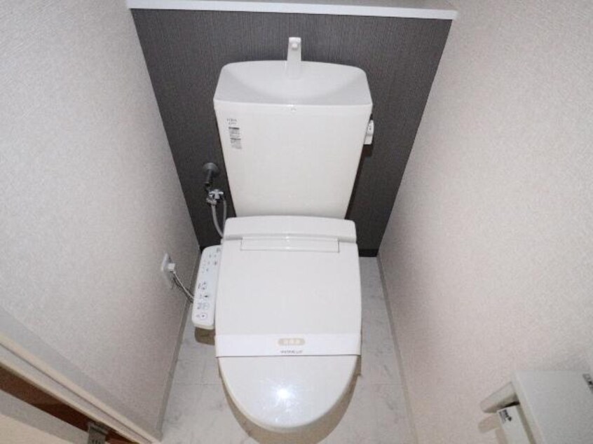  東海道本線/東静岡駅 徒歩1分 2階 築11年