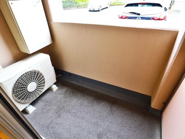  東海道本線/静岡駅 バス17分千代田三丁目下車:停歩4分 1階 築11年