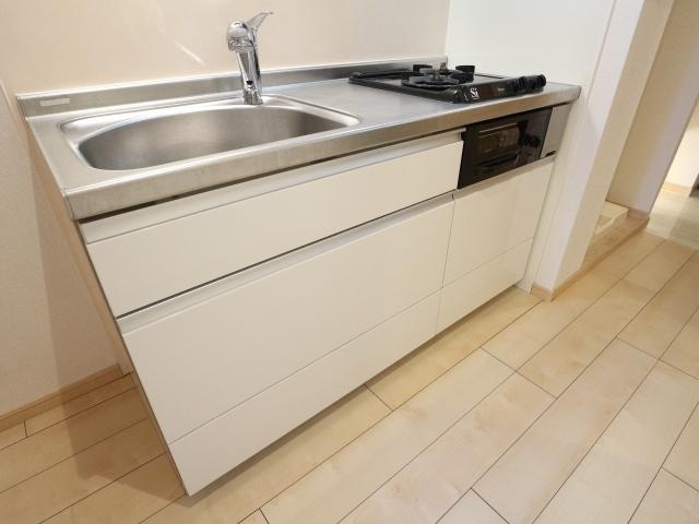  東海道本線/静岡駅 バス17分千代田三丁目下車:停歩4分 1階 築11年