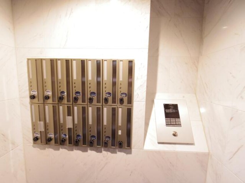  東海道本線/静岡駅 徒歩18分 4階 築11年