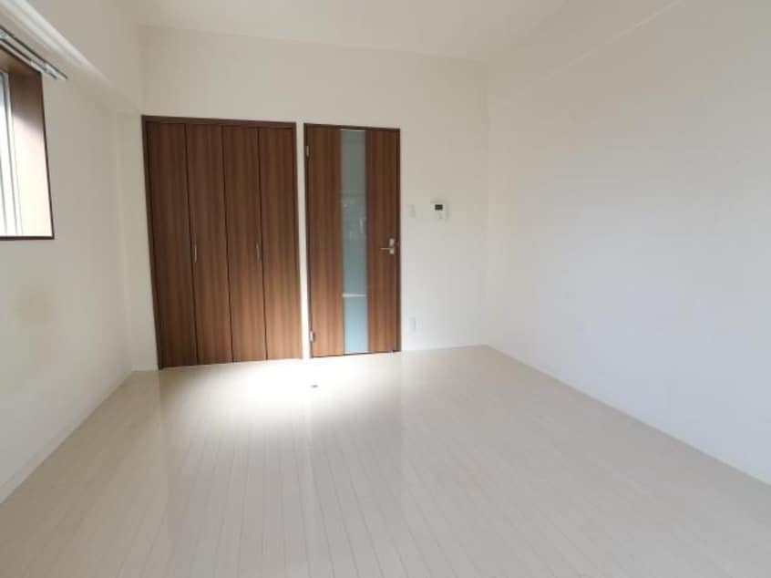  東海道本線/静岡駅 徒歩20分 1階 築10年