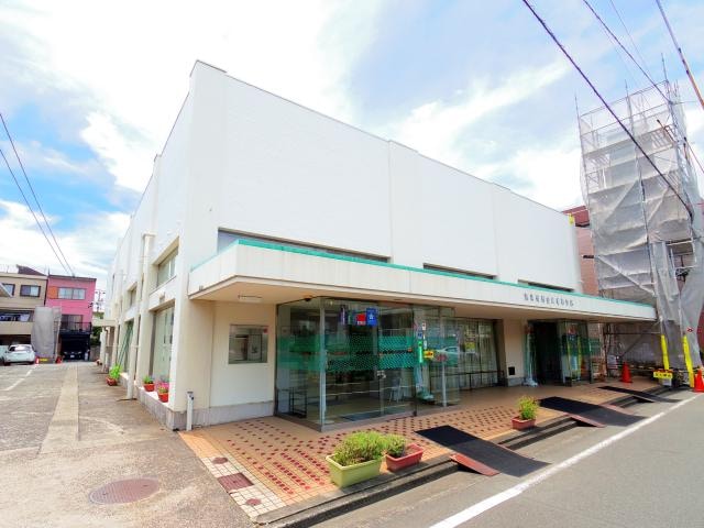 静清信用金庫番町支店(銀行)まで483m 東海道本線/静岡駅 徒歩20分 1階 築10年