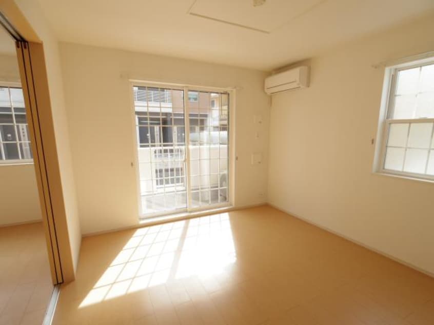  東海道本線/安倍川駅 徒歩22分 1階 築11年