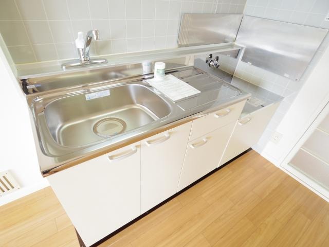  東海道本線/静岡駅 バス12分若松町下車:停歩1分 2階 築33年