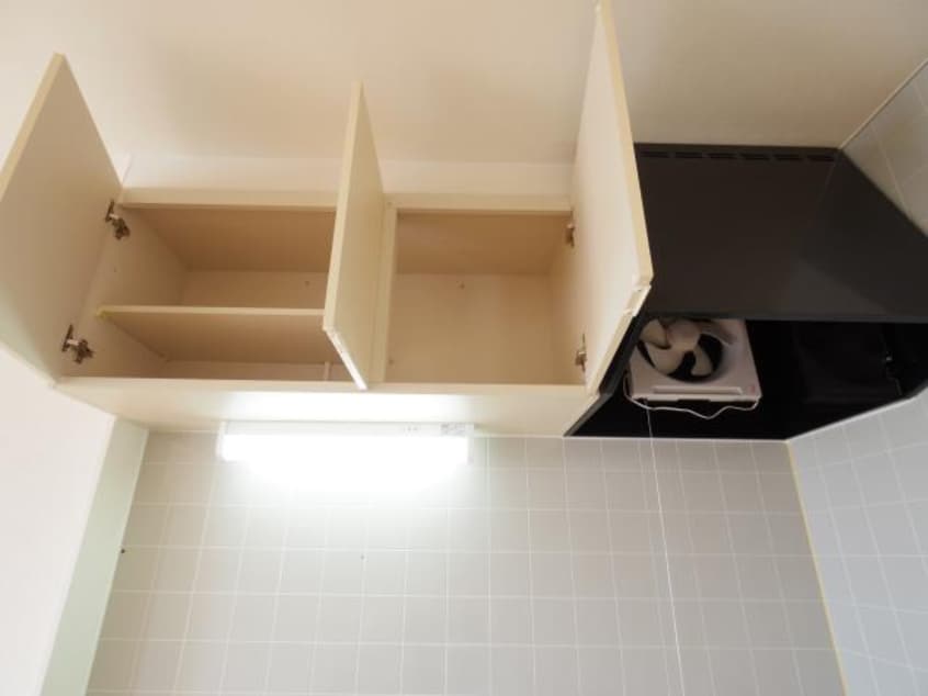  東海道本線/静岡駅 バス12分若松町下車:停歩1分 2階 築33年