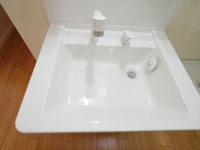  東海道本線/静岡駅 バス12分若松町下車:停歩1分 2階 築33年