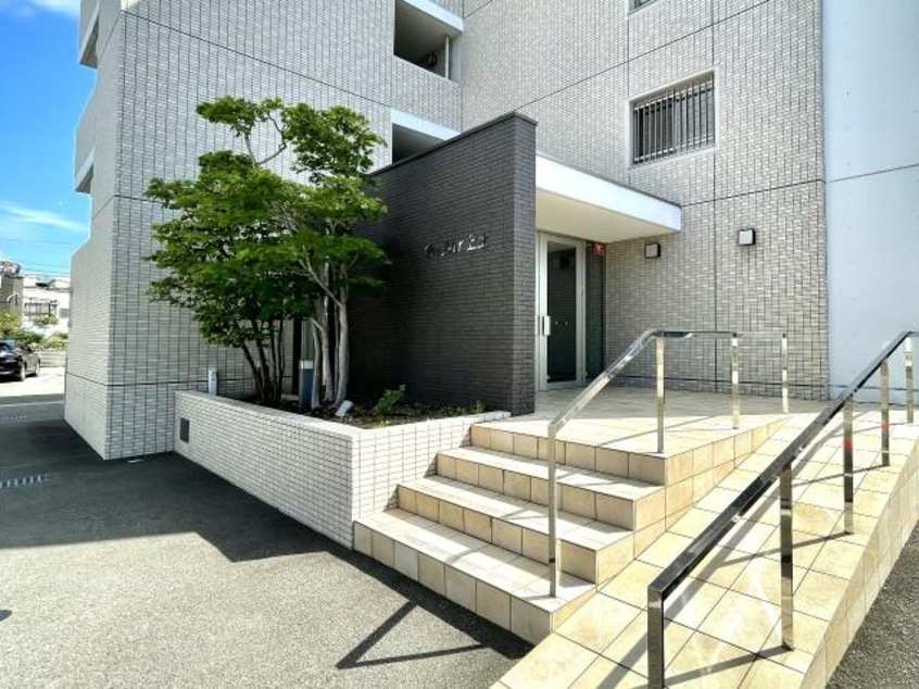  東海道本線/静岡駅 バス18分上土団地前下車:停歩1分 5階 築10年