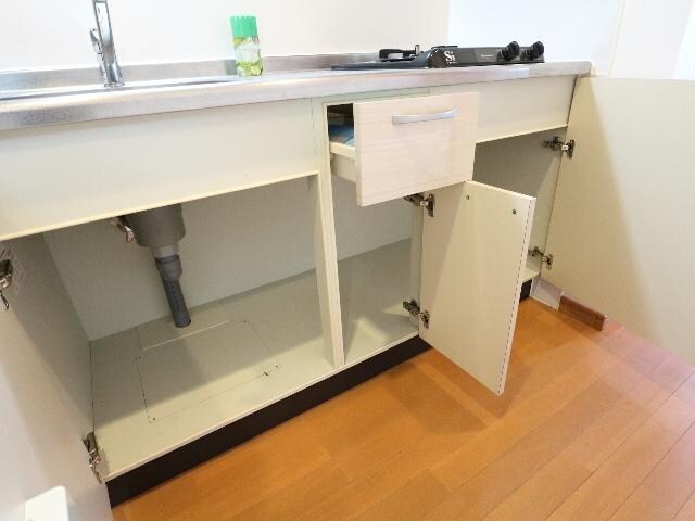  東海道本線/東静岡駅 徒歩10分 1階 築10年