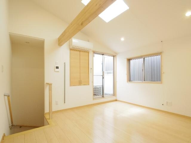  東海道本線/静岡駅 徒歩17分 1-2階 築10年