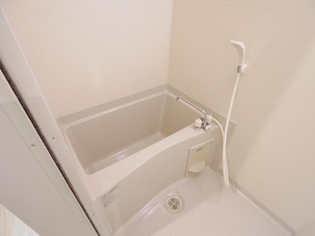  東海道本線/静岡駅 徒歩17分 1-2階 築10年