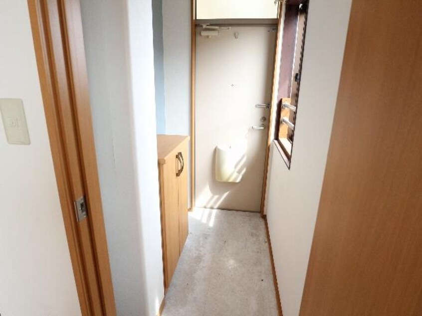  東海道本線/静岡駅 バス25分スポーツクラブセイシン前下車:停歩7分 3階 築34年