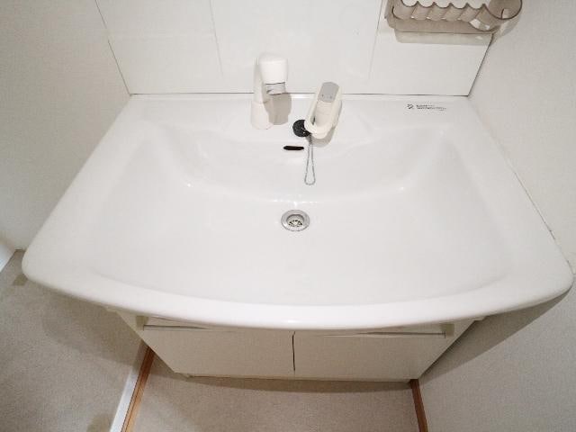  東海道本線/静岡駅 バス25分スポーツクラブセイシン前下車:停歩7分 3階 築34年