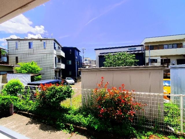  東海道本線/静岡駅 バス15分材木町下車:停歩3分 1階 築35年