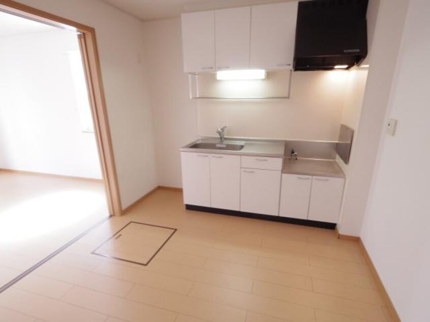 東海道本線/安倍川駅 徒歩19分 1階 築17年