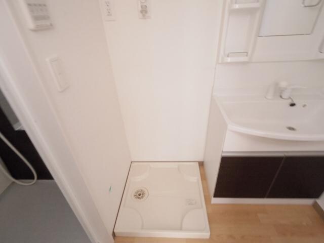 同イメージ 東海道本線/静岡駅 バス17分千代田四丁目下車:停歩3分 2階 築10年