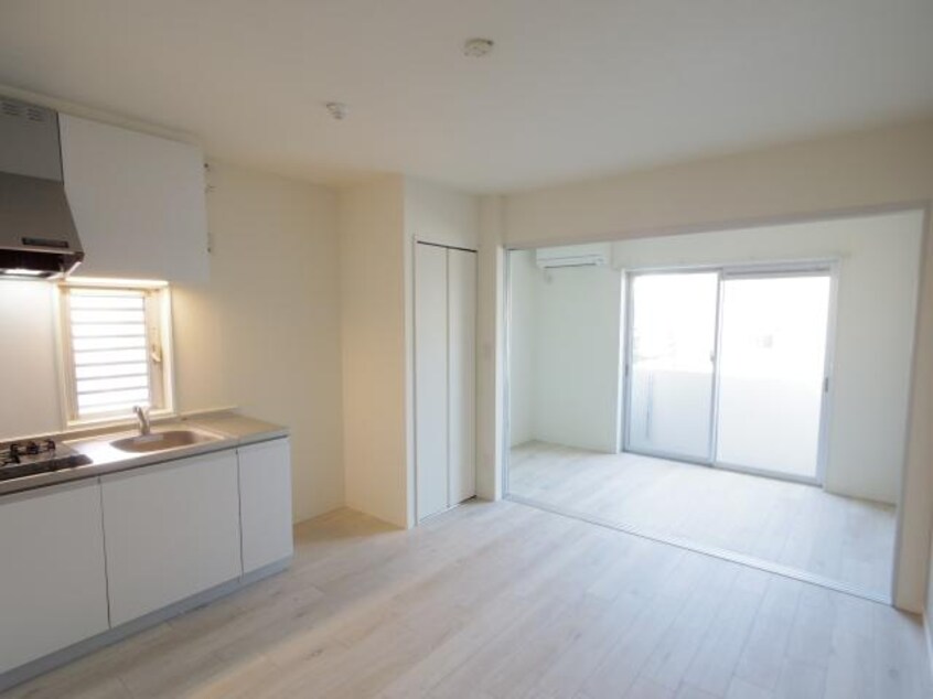  東海道本線/静岡駅 徒歩20分 3階 築10年