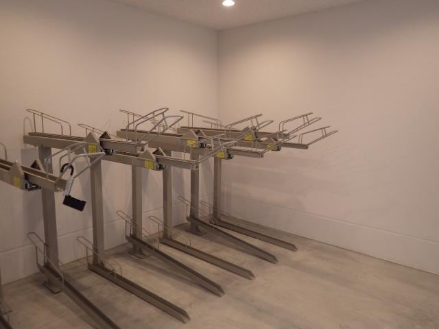  東海道本線/静岡駅 徒歩20分 3階 築10年