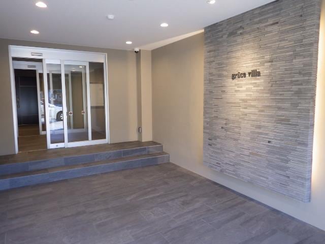 エントランス 東海道本線/静岡駅 徒歩20分 3階 築10年