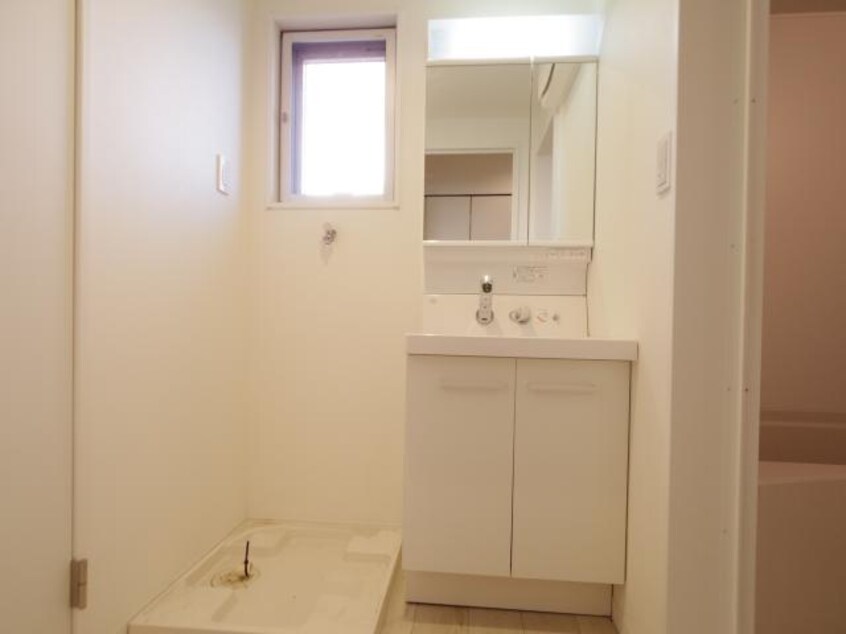  東海道本線/静岡駅 徒歩20分 3階 築10年