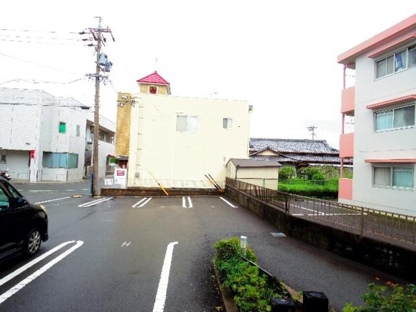  東海道本線/安倍川駅 徒歩17分 1階 築9年