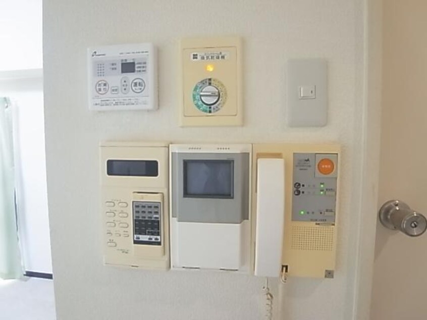  東海道本線/静岡駅 バス14分駿河大橋下車:停歩2分 1階 築34年