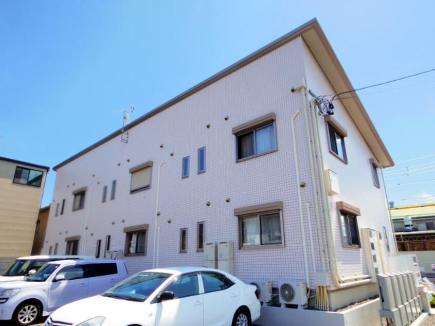  東海道本線/静岡駅 バス25分スポーツクラブセイシン前下車:停歩5分 1階 築10年