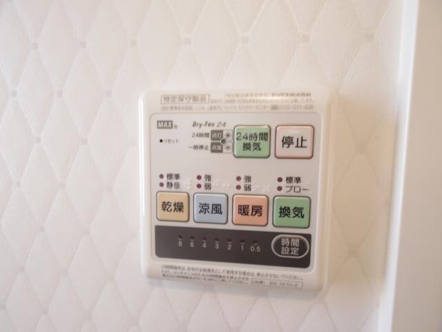  東海道本線/静岡駅 バス25分スポーツクラブセイシン前下車:停歩5分 1階 築10年