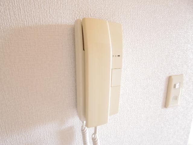  東海道本線/静岡駅 バス11分英和女学院前下車:停歩1分 4階 築25年