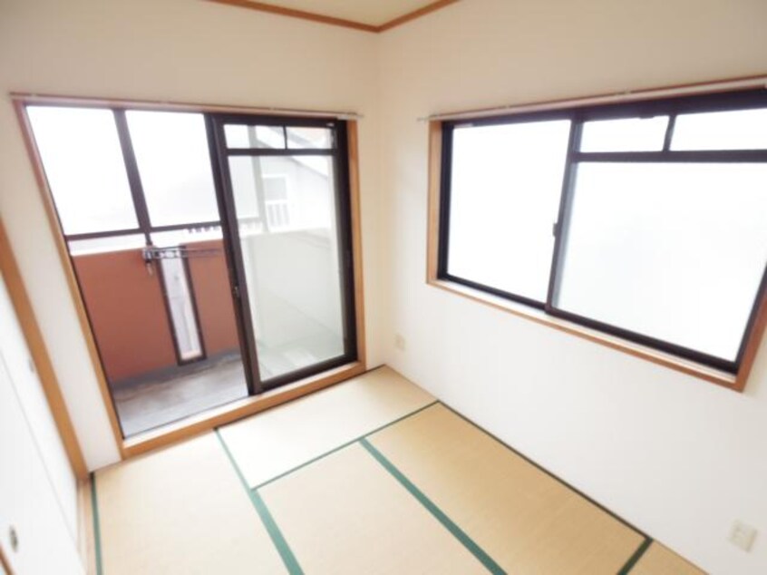  東海道本線/静岡駅 バス11分英和女学院前下車:停歩1分 3階 築25年