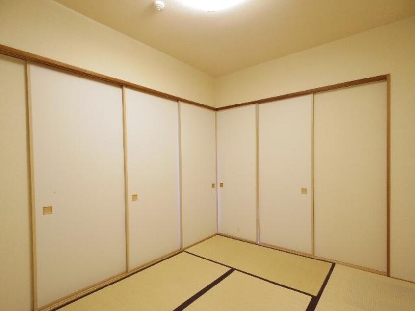  東海道本線/静岡駅 バス20分大岩町下車:停歩4分 5階 築21年