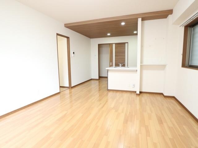  東海道本線/静岡駅 徒歩10分 1階 築9年