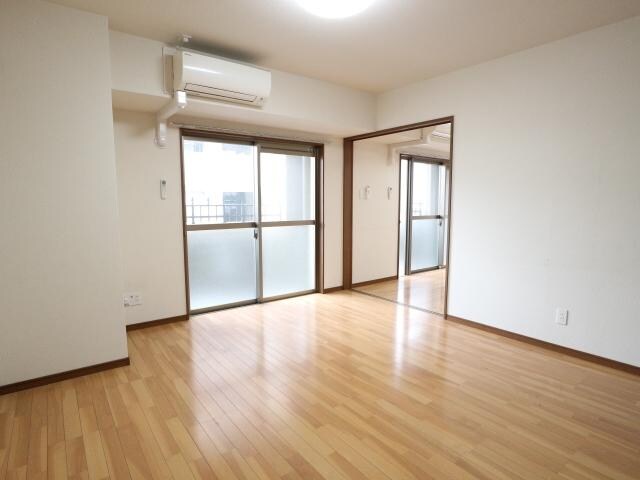 東海道本線/静岡駅 徒歩10分 1階 築9年