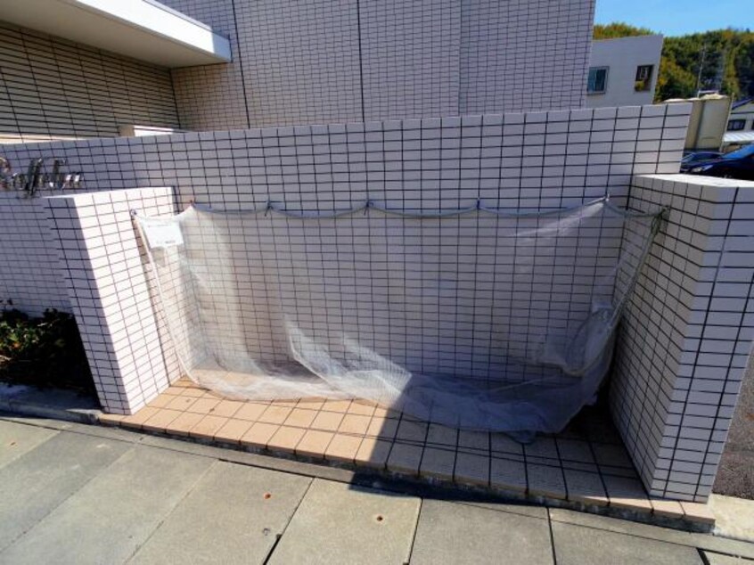  東海道本線/静岡駅 バス20分御新田上下車:停歩4分 1階 築12年