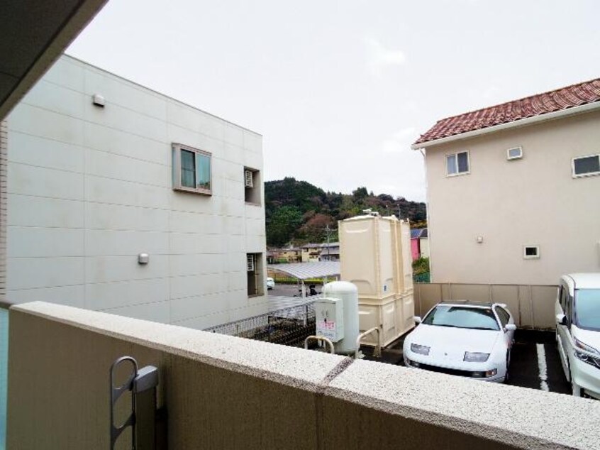  東海道本線/静岡駅 バス20分御新田上下車:停歩4分 1階 築12年