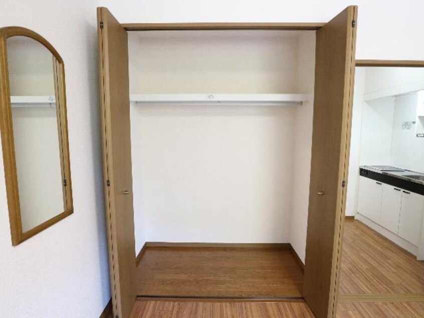  東海道本線/静岡駅 バス23分池ヶ谷下車:停歩3分 1階 築27年