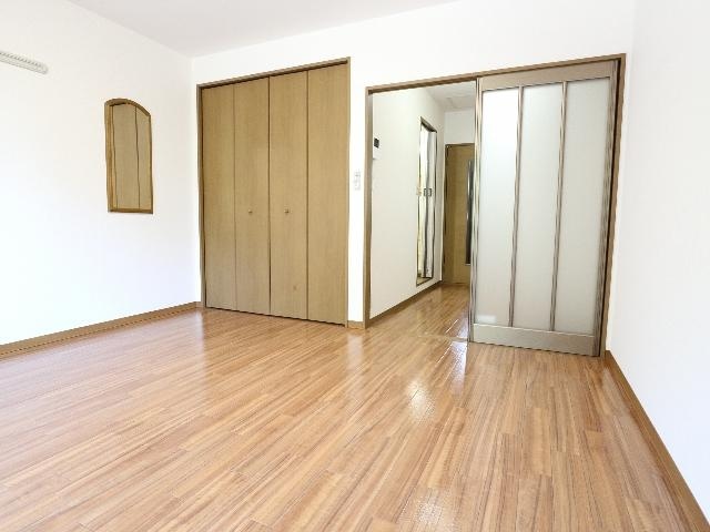  東海道本線/静岡駅 バス23分池ヶ谷下車:停歩3分 1階 築27年