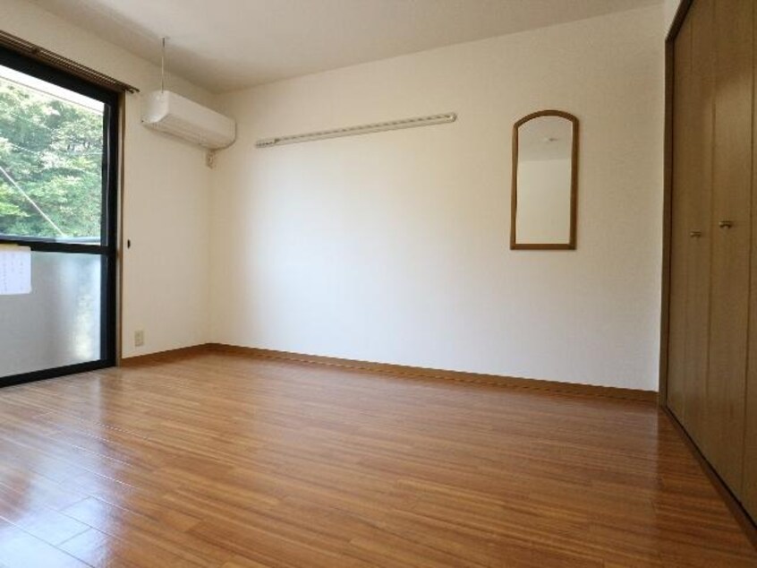  東海道本線/静岡駅 バス23分池ヶ谷下車:停歩3分 1階 築27年