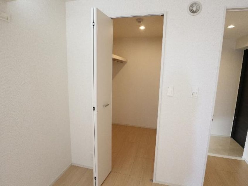  東海道本線/静岡駅 バス14分本通八丁目下車:停歩3分 2階 築9年