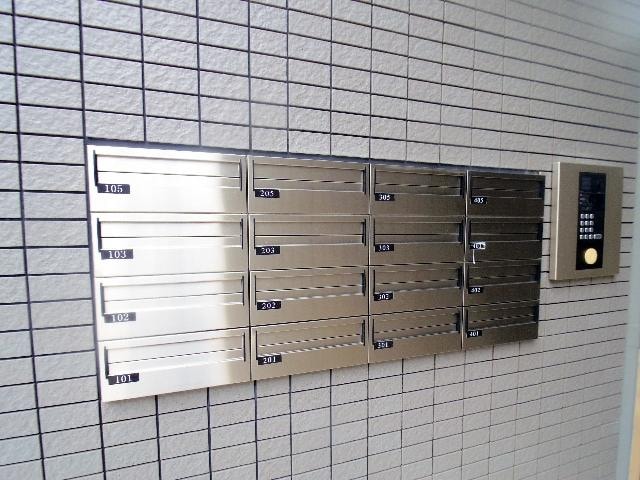  東海道本線/静岡駅 バス27分松富下車:停歩7分 4階 築9年