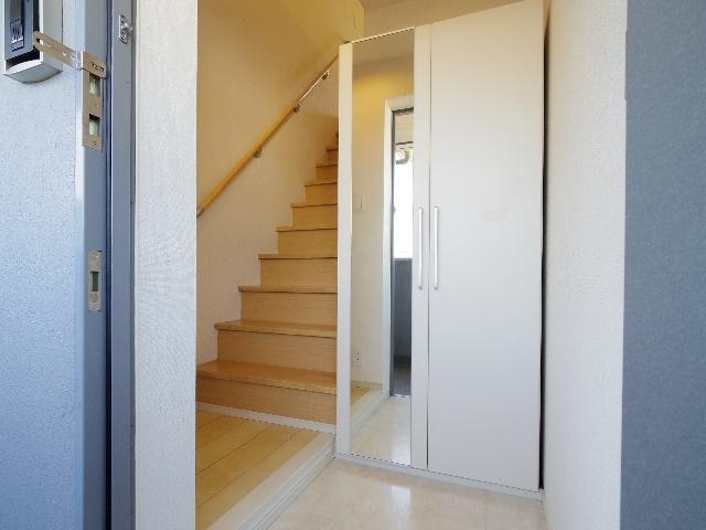  東海道本線/静岡駅 バス27分松富下車:停歩7分 4階 築9年