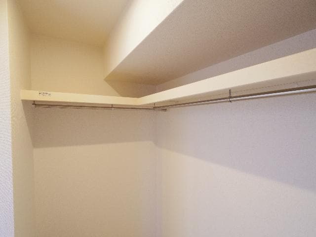  東海道本線/静岡駅 バス27分松富下車:停歩7分 4階 築9年