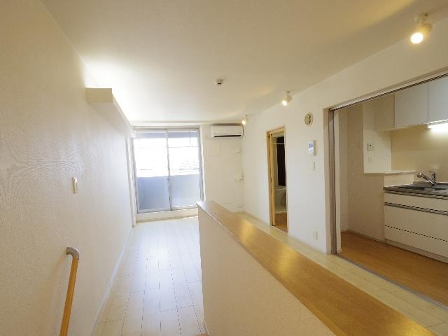  東海道本線/静岡駅 バス27分松富下車:停歩7分 4階 築9年