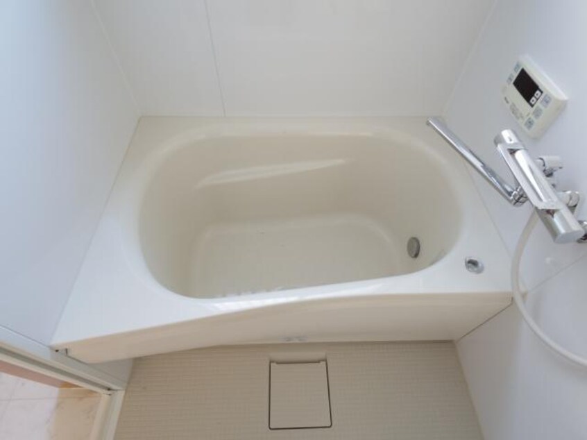  東海道本線/静岡駅 バス21分池ヶ谷下車:停歩5分 1階 築41年