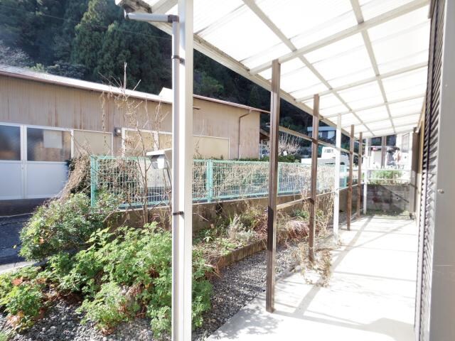  東海道本線/静岡駅 バス21分池ヶ谷下車:停歩5分 1階 築41年